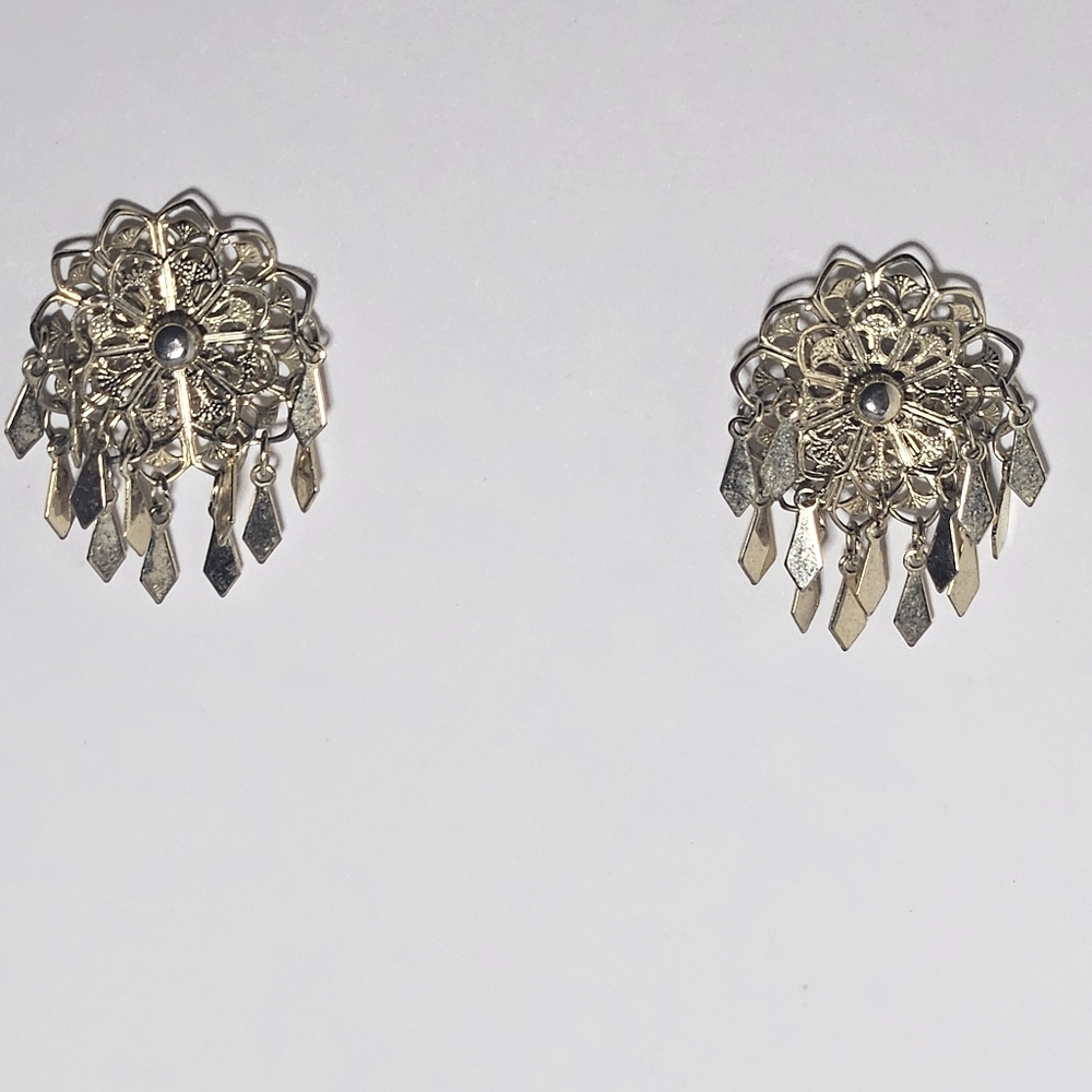 Elegant Gold Dangle Earrings